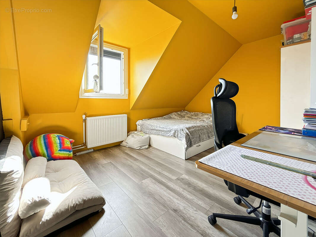 Maison familiale à vendre Saint Malo Secteur Château-Malo 9 pièce(s) 187 m2 proche Ecole - photo 13
