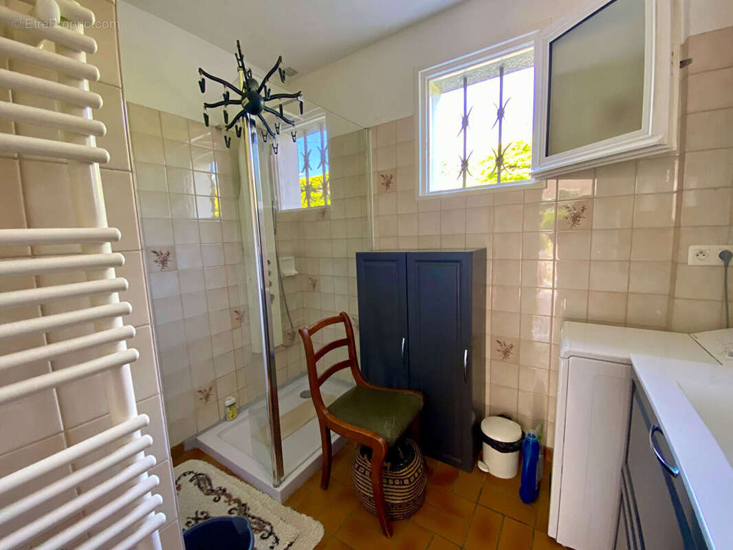 Maison à PLOUGUERNEAU