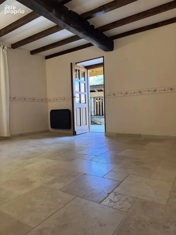 Ferme rénovée – 3 chambres – terrain de plus de 6 600 m² – bord de rivière - photo 10