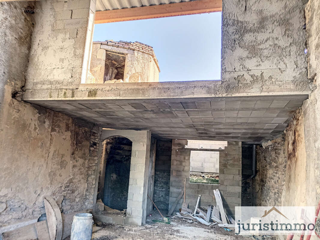 Appartement à BOLLENE