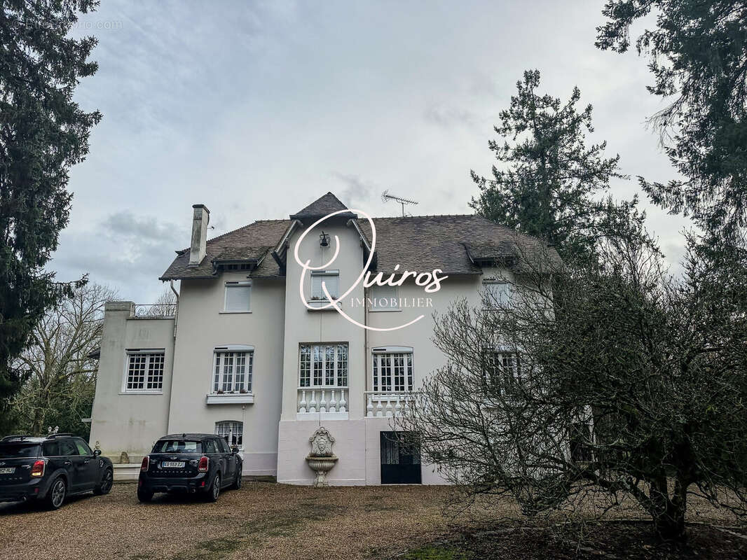 Maison à ANET
