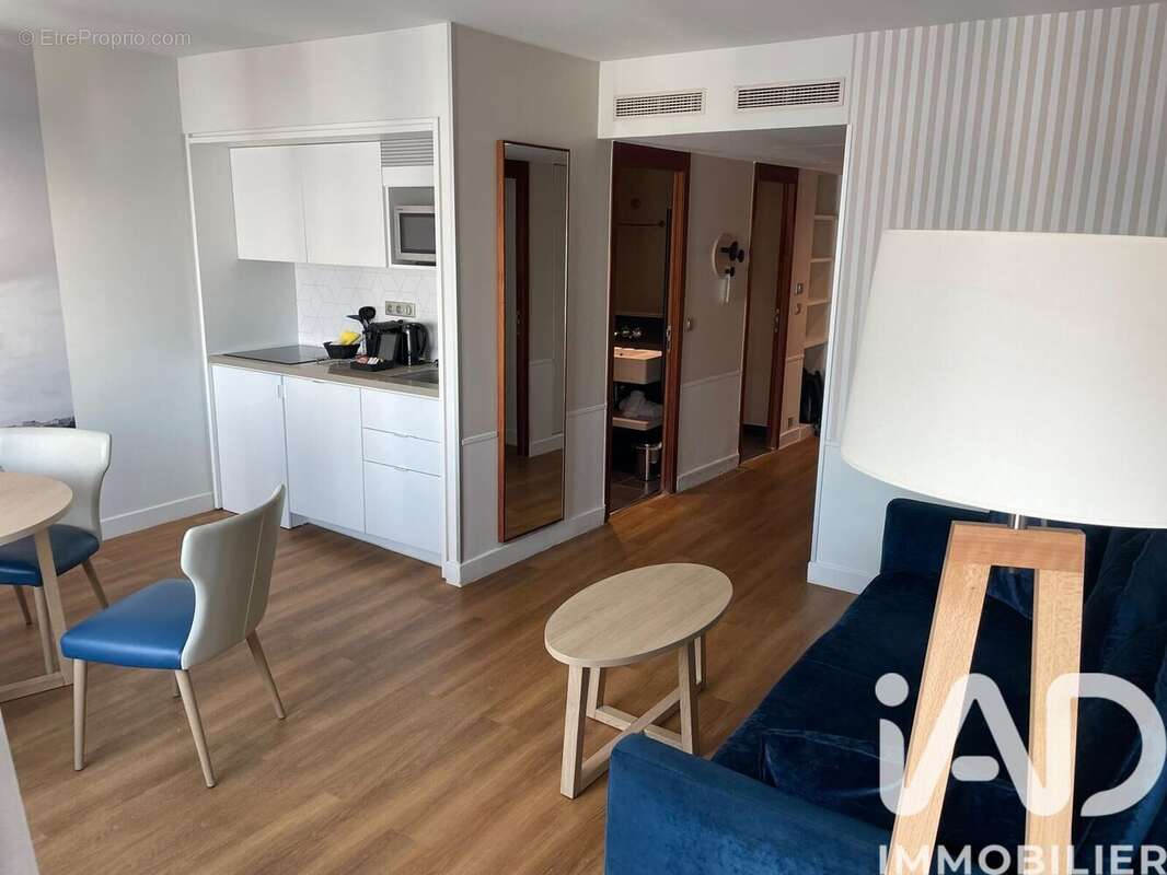 Photo 5 - Appartement à PARIS-15E