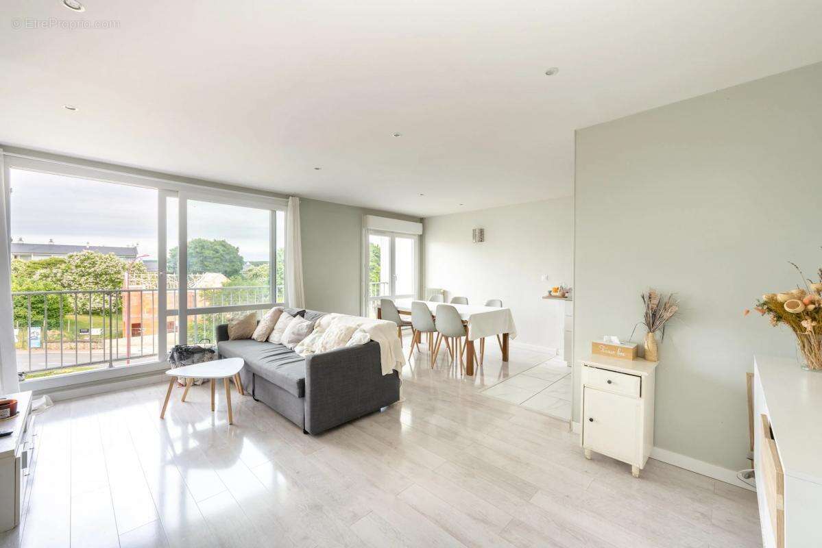 Appartement à DOURDAN