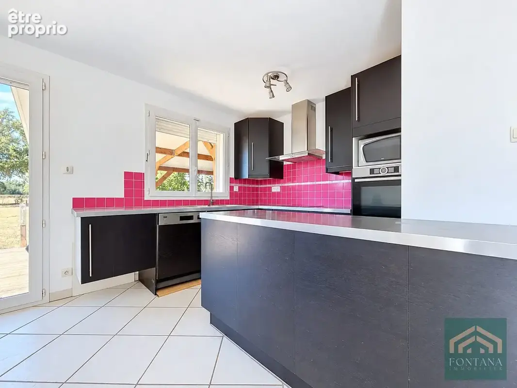 Maison 4 pièces 90 m² à vendre à Marcenat (03260) - photo 2