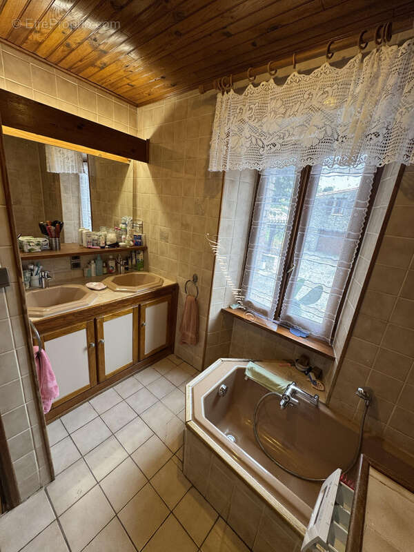 Maison à COUIZA