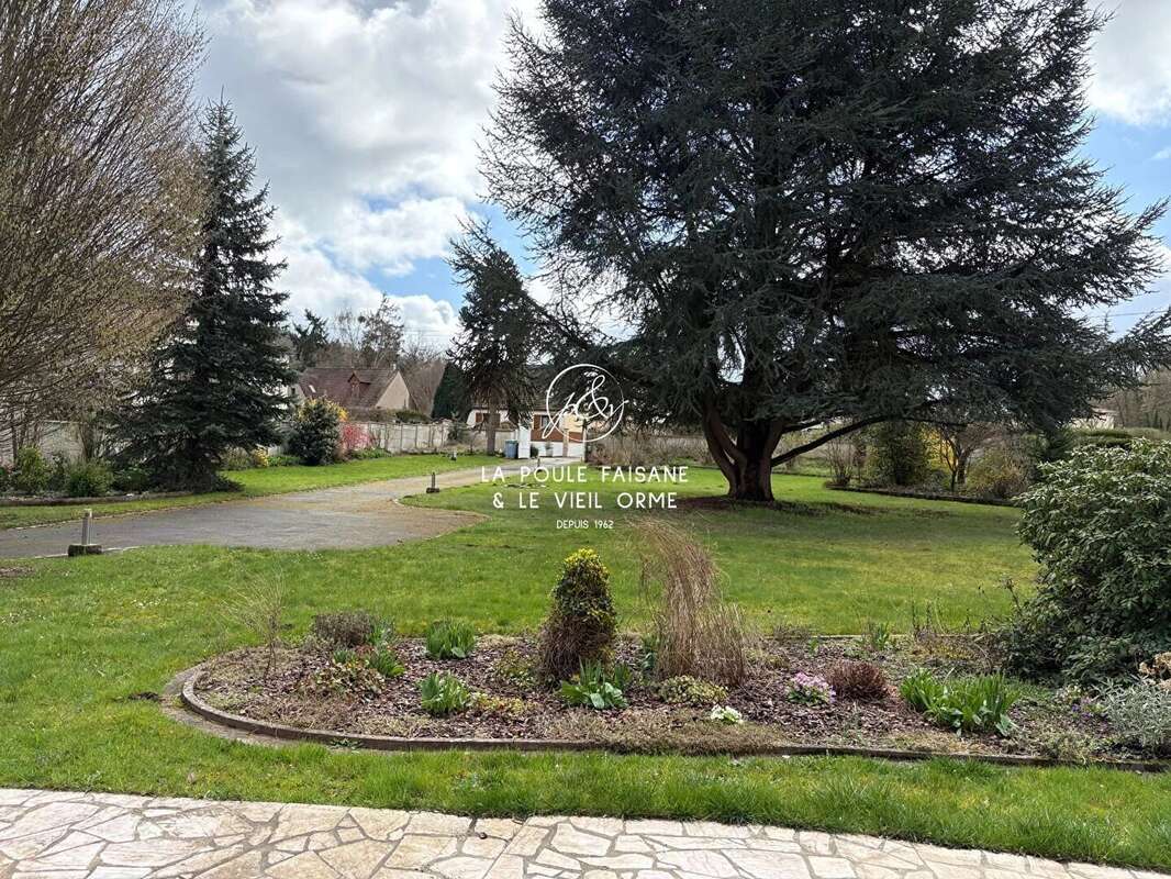 Maison à POIGNY-LA-FORET