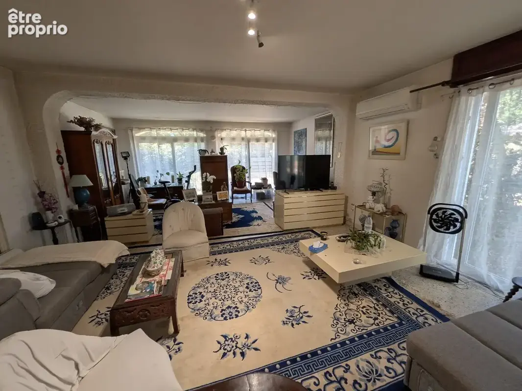 Maison 8 pièces 219 m² à vendre à Venasque (84210) - photo 3