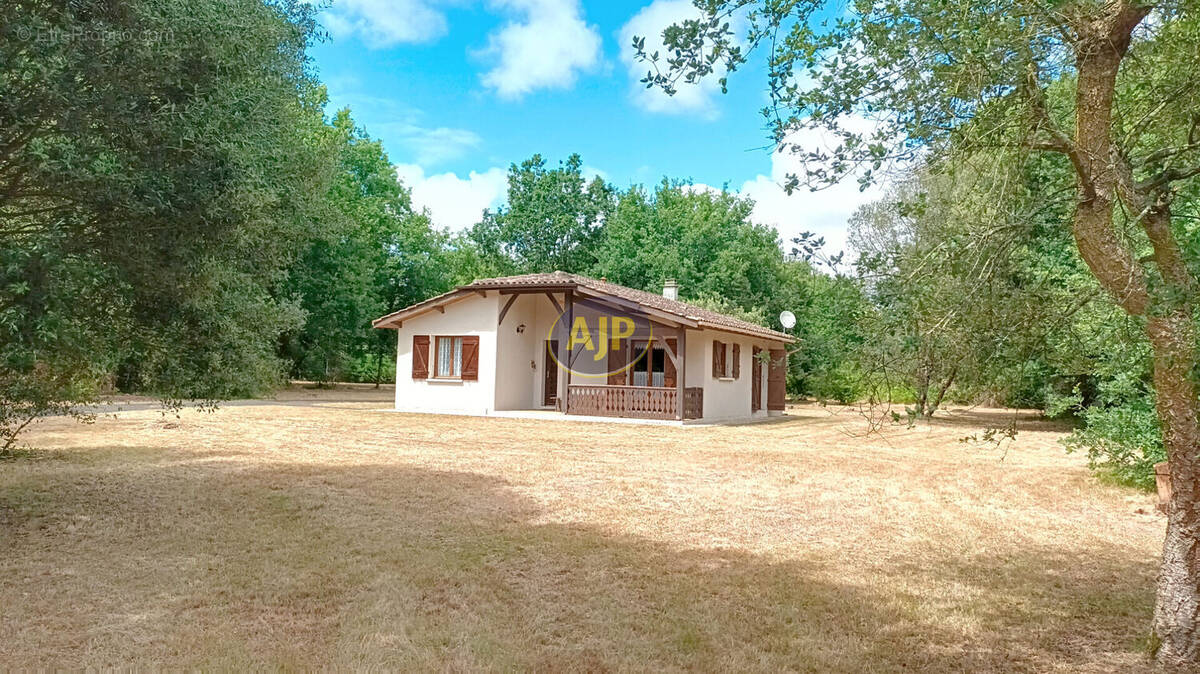 Maison à SAINT-VIVIEN-DE-MEDOC