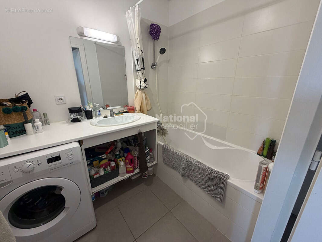 Appartement à CAVEIRAC