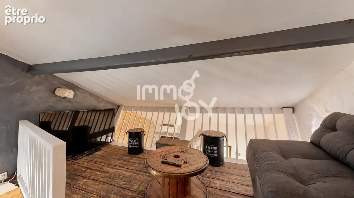 Maison en pierres au coeur du village d'OUVEILLAN - photo 9