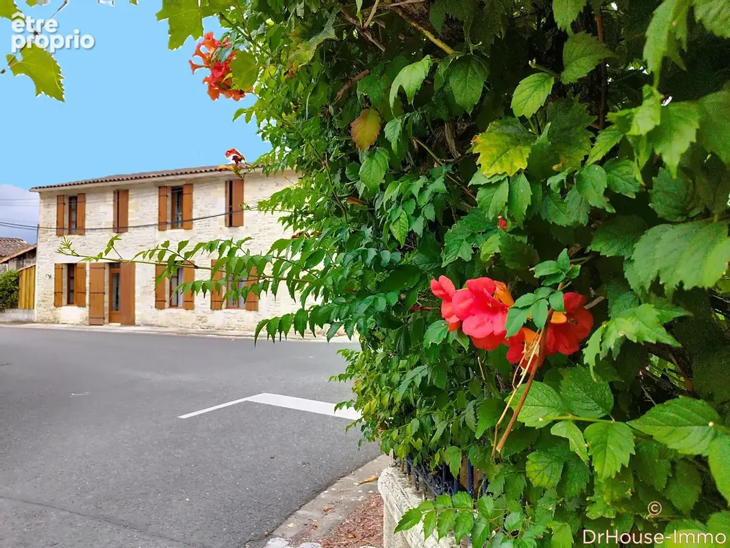 Maison 5 pièces 175 m² à vendre à Saint-Genes-De-Blaye (33390) - photo 22