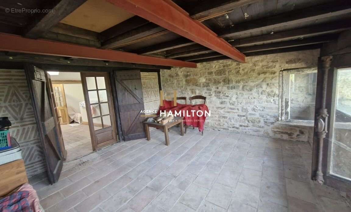 Maison du xiv siecle a renover - photo 12