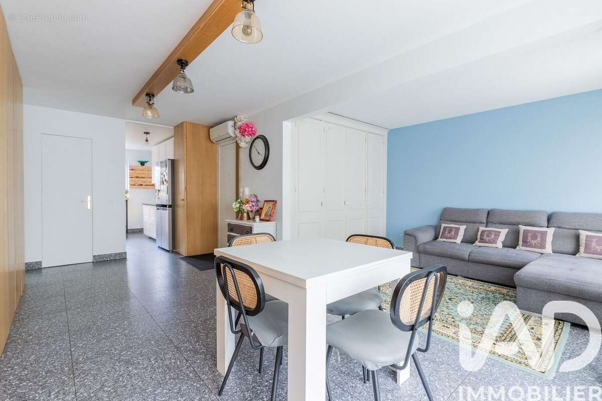 Appartement 73 m² à Chilly-Mazarin  - photo 4