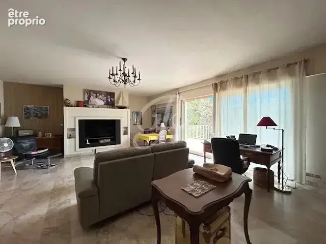 Grande Maison avec 13500m2 de terrain - photo 6