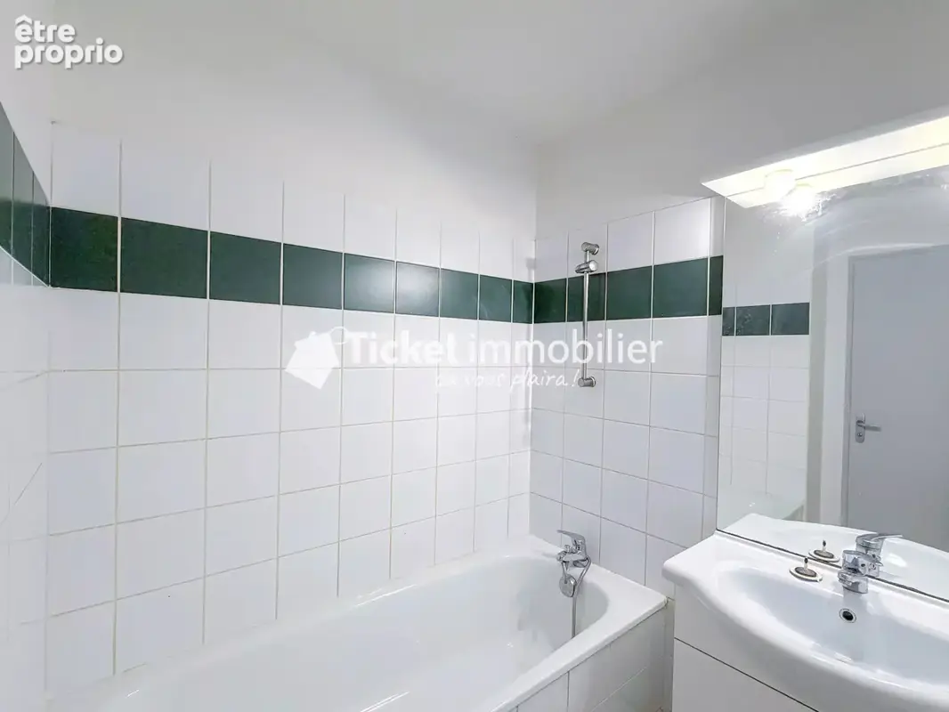 Appartement t2 50m2 tarbes avec balcon, place de parking etc ... - photo 10
