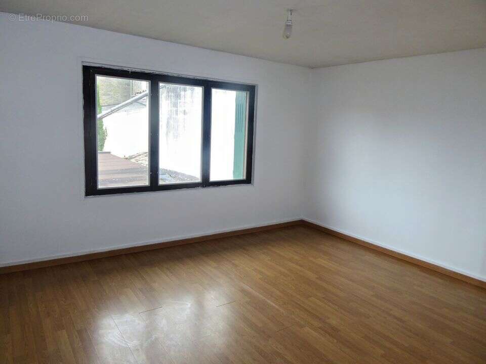 Maison à CASTILLON-LA-BATAILLE