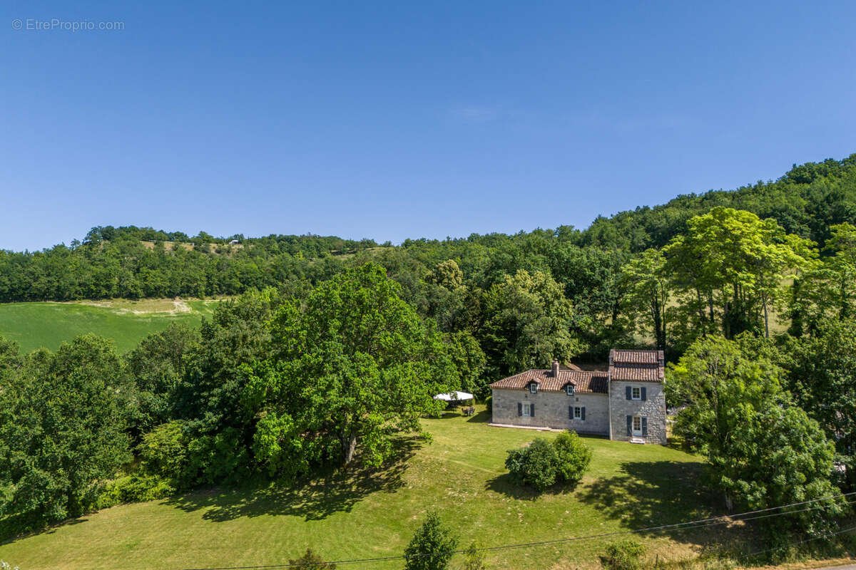 Maison à LAUZERTE