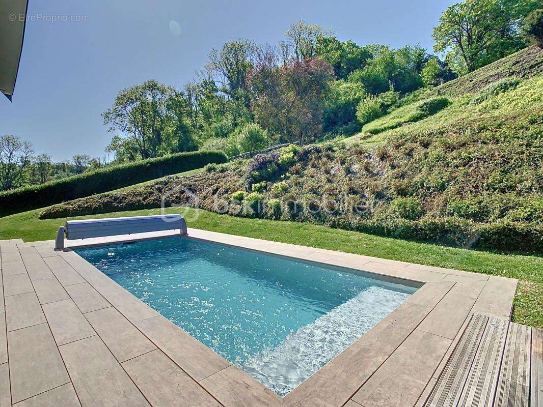 Maison à GONNEVILLE-SUR-MER