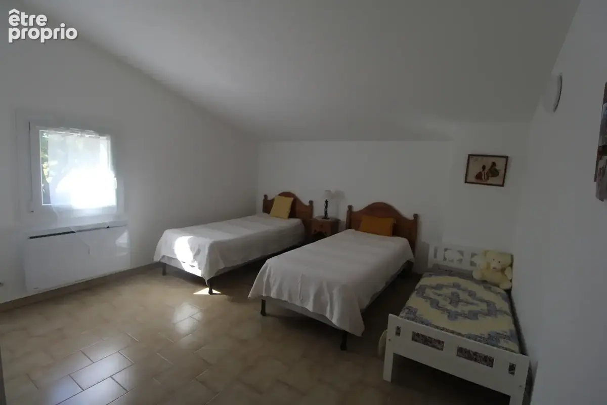 Luberon. A vendre Propriété exceptionnelle à vendre aux portes du magnifique village de Roussillon - photo 7