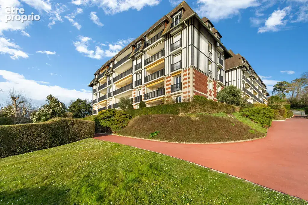 Exclusivité - Trouville-sur-Mer - Appartement vue mer de 60m2 avec jardin - photo 15