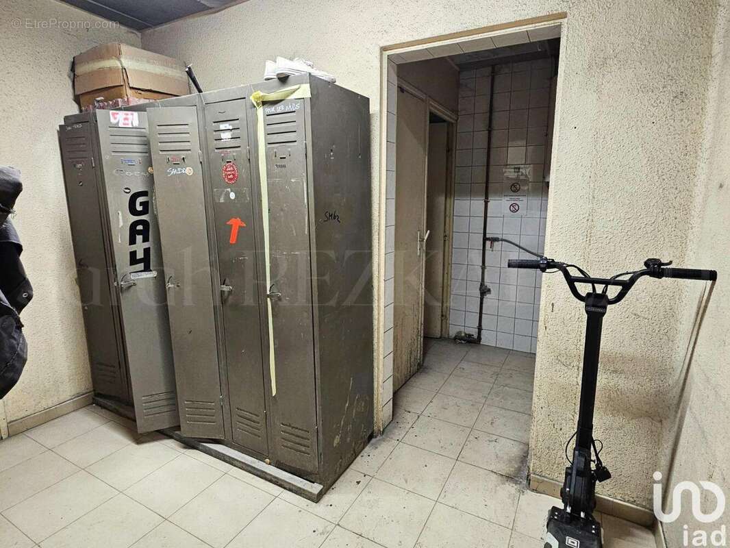 Photo 4 - Commerce à CREIL