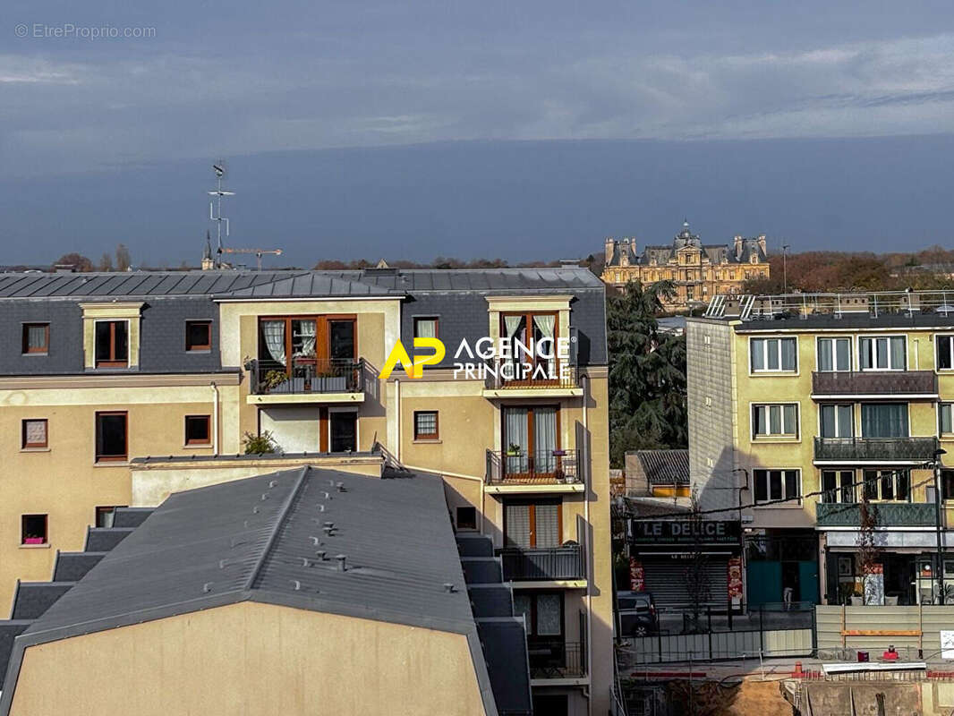 Appartement à SARTROUVILLE