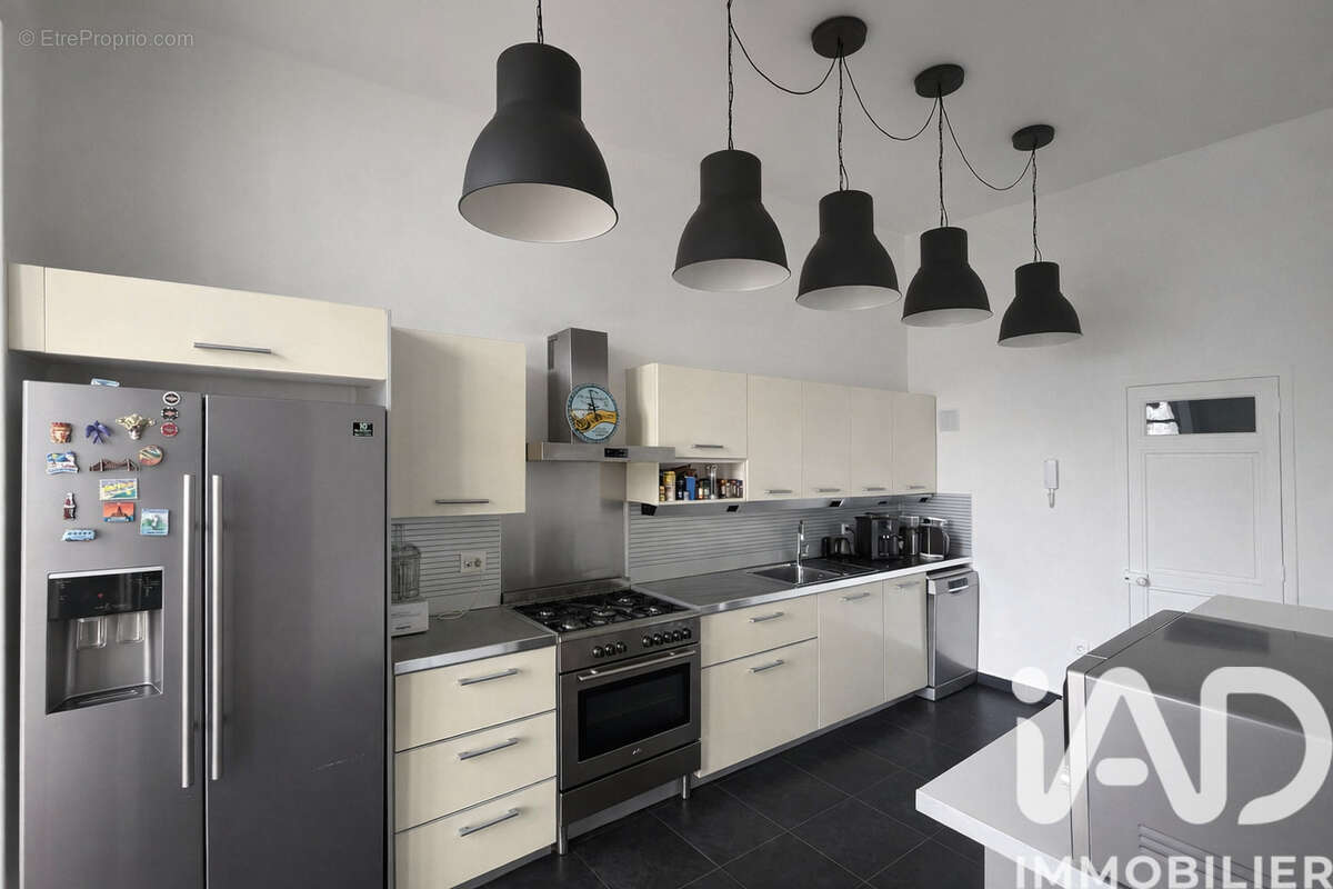 Photo 6 - Appartement à MARSEILLE-8E