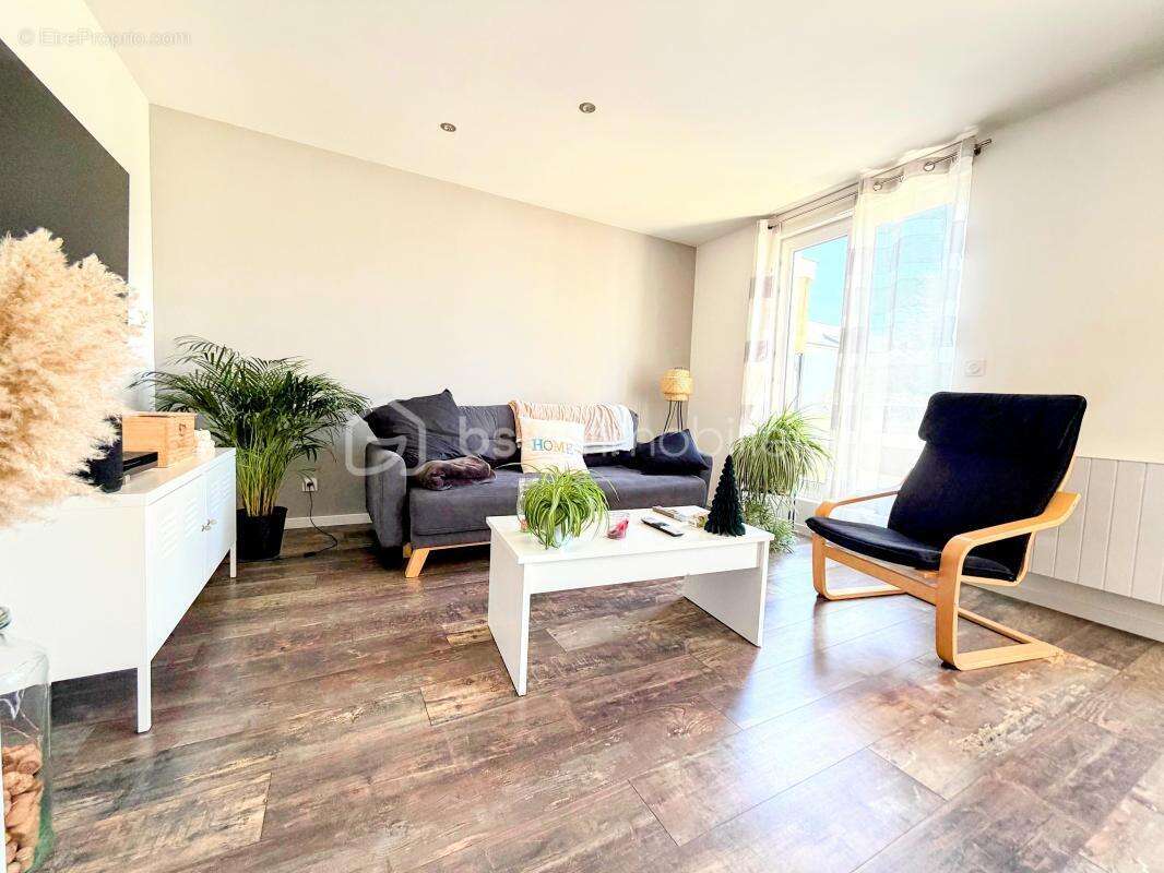 Appartement à CORMONTREUIL