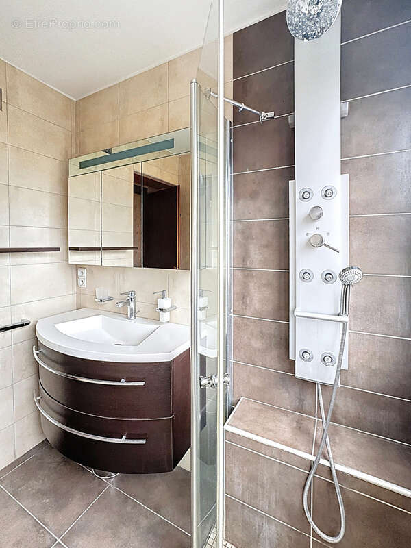 Appartement à ECHIROLLES