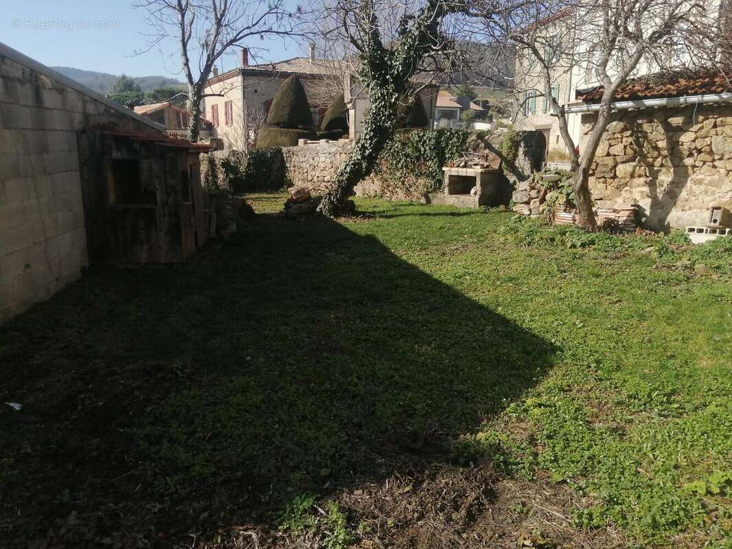 Photo 7 - Maison à COLOMBIER-LE-JEUNE