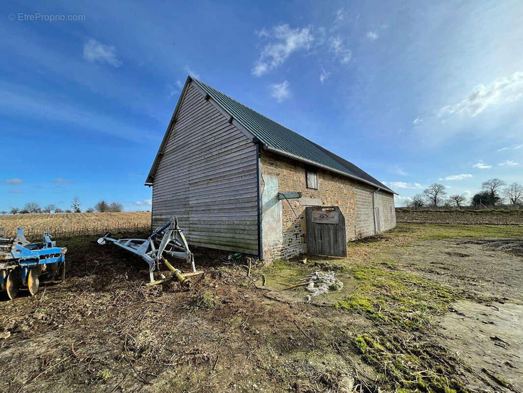 Maison à SAINT-JEAN-DE-LA-HAIZE