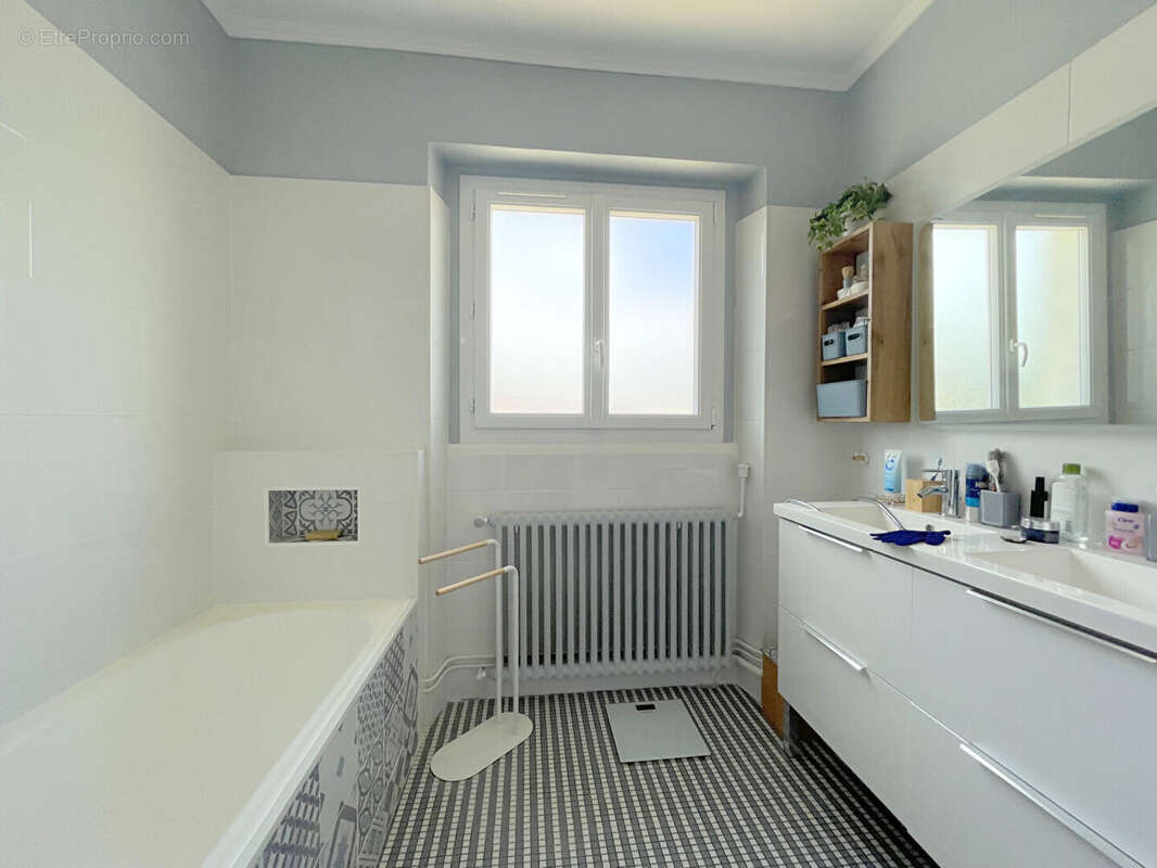 Maison Coulounieix Chamiers 10 pièce(s) 329.34 m2 - photo 3