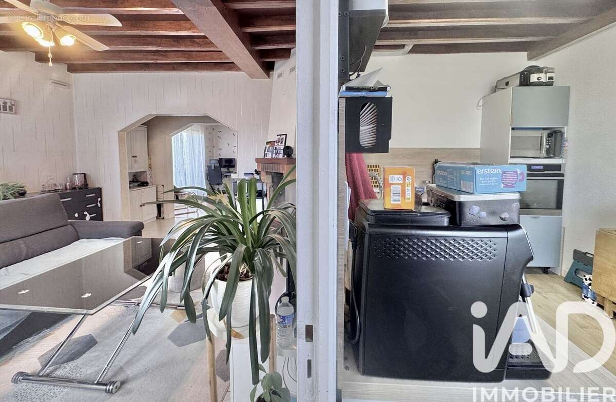 Maison 114 m² à Sermizelles  - photo 7