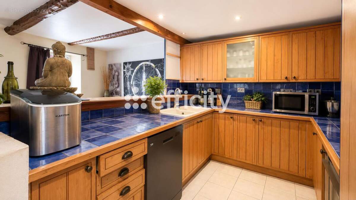 Maison 65 m² à Martigues  - photo 4