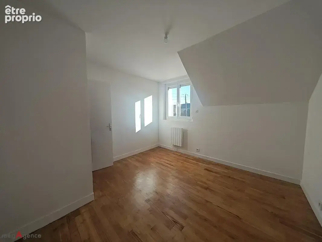 Maison 90 m² entièrement rénovée + dépendance - photo 7