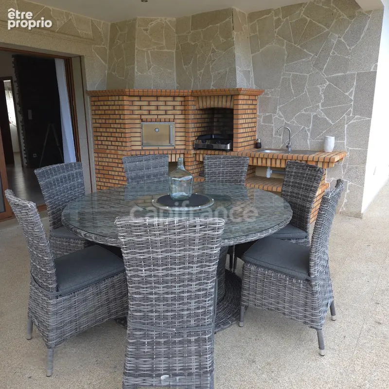 BASTELICACCIA (Corse du sud) proche AJACCIO: Ensemble immobilier de 4 lots avec piscine et jardin paysager - photo 9