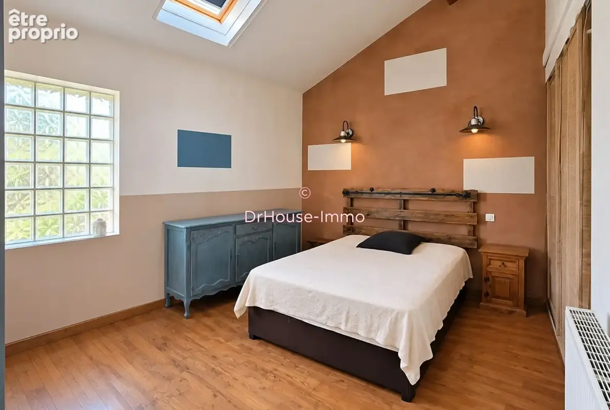 Appartement 4 pièces 120 m² à vendre à Anse (69480) - photo 24