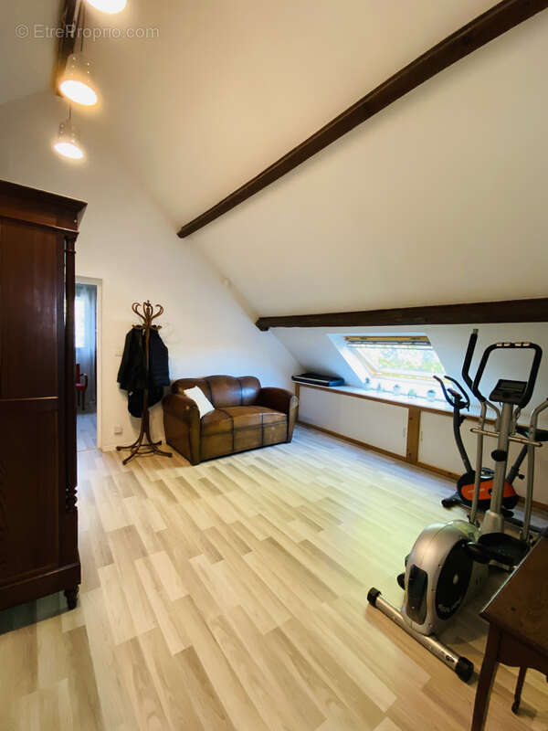 Très belle maison familiale T7 - photo 10