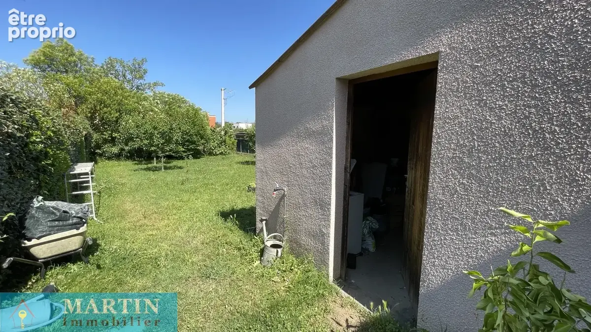 Magnifique villa avec piscine et terrain arbore - photo 47