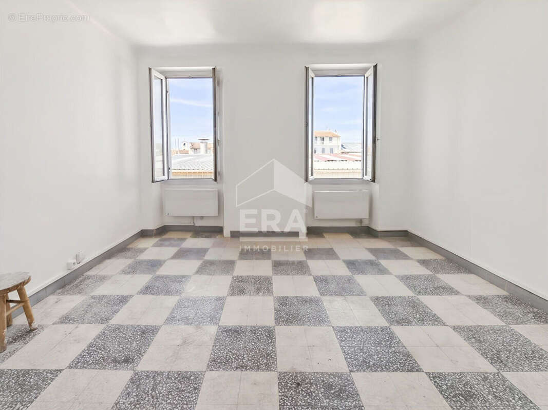 Appartement à MARSEILLE-15E