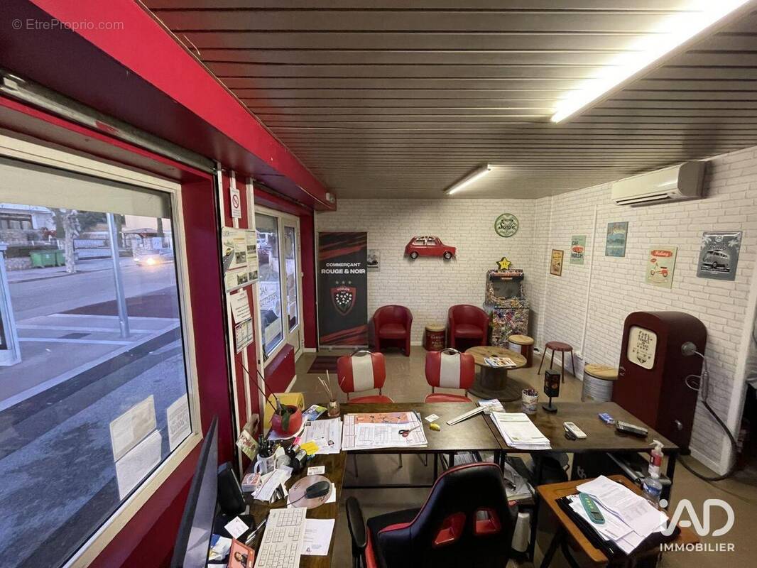 Photo 1 - Commerce à TOULON