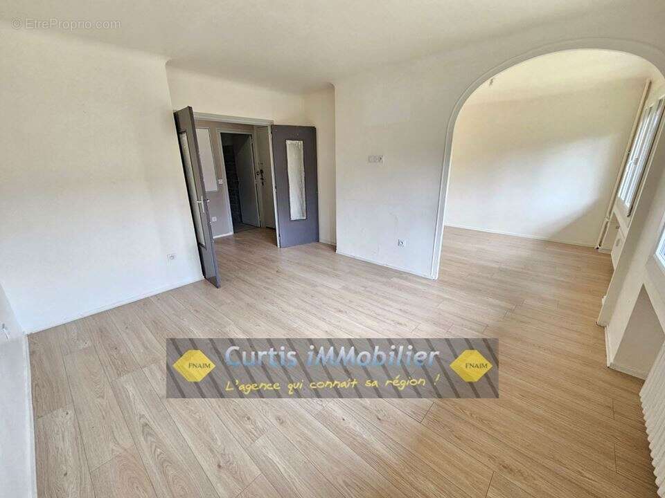 Appartement 67 m² à Fraisses  - photo 2