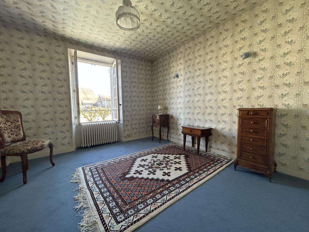 Maison à FERICY