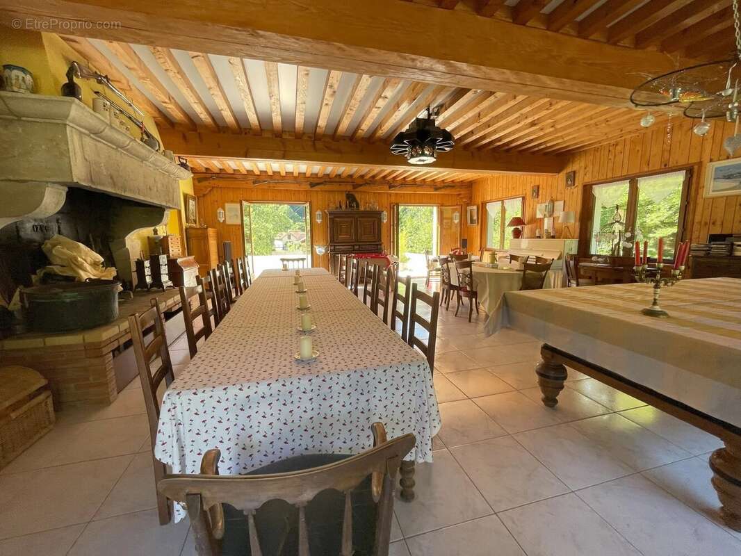 Maison à BAUME-LES-DAMES