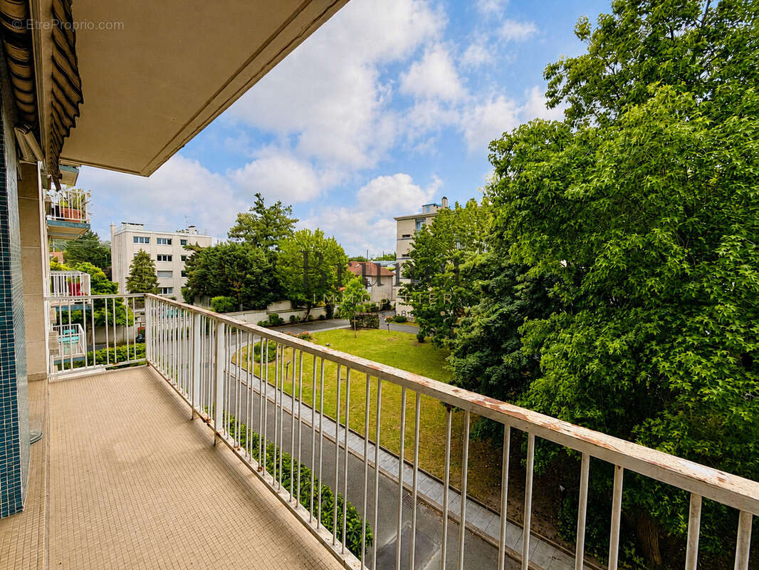 Appartement à SAINT-MAUR-DES-FOSSES