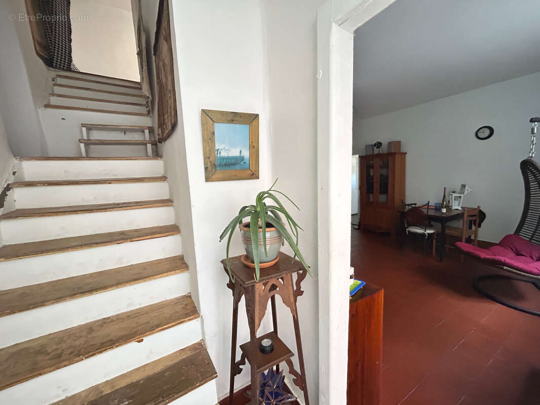 Maison à BLAYE-LES-MINES