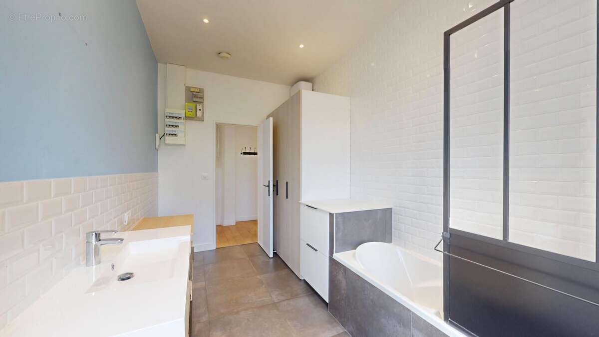 Appartement familial d'exception à vendre  Rare sur le marché ! - photo 14