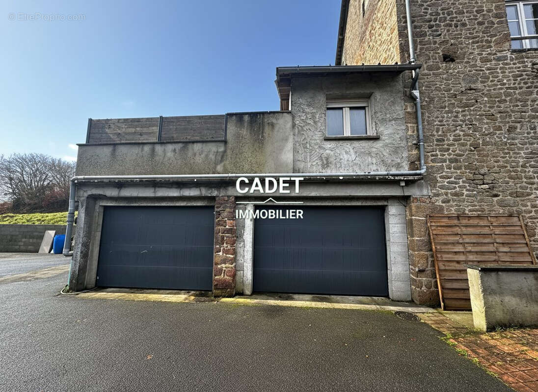 Maison à LA HAYE-PESNEL