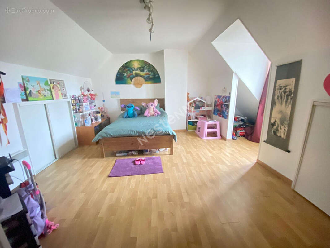 Maison à CHAUMONTEL