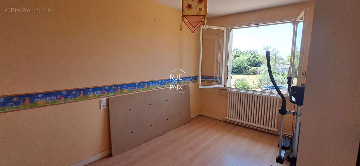 Maison Lencloitre - 124.54 m2 - photo 7